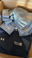 Load image into Gallery viewer, B&amp;E Sportswear
